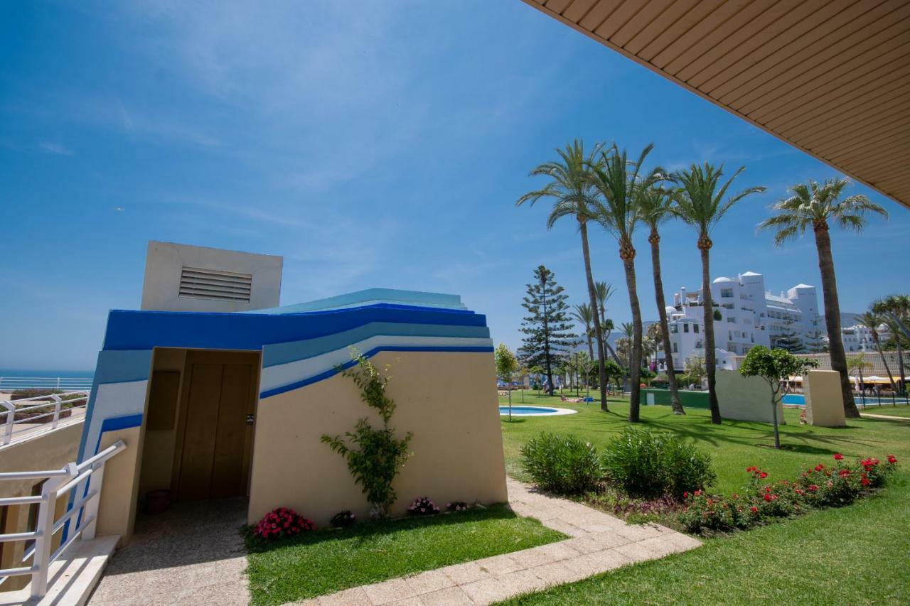 Cubo'S Estudio Castillo De Santa Clara Torremolinos Exterior photo